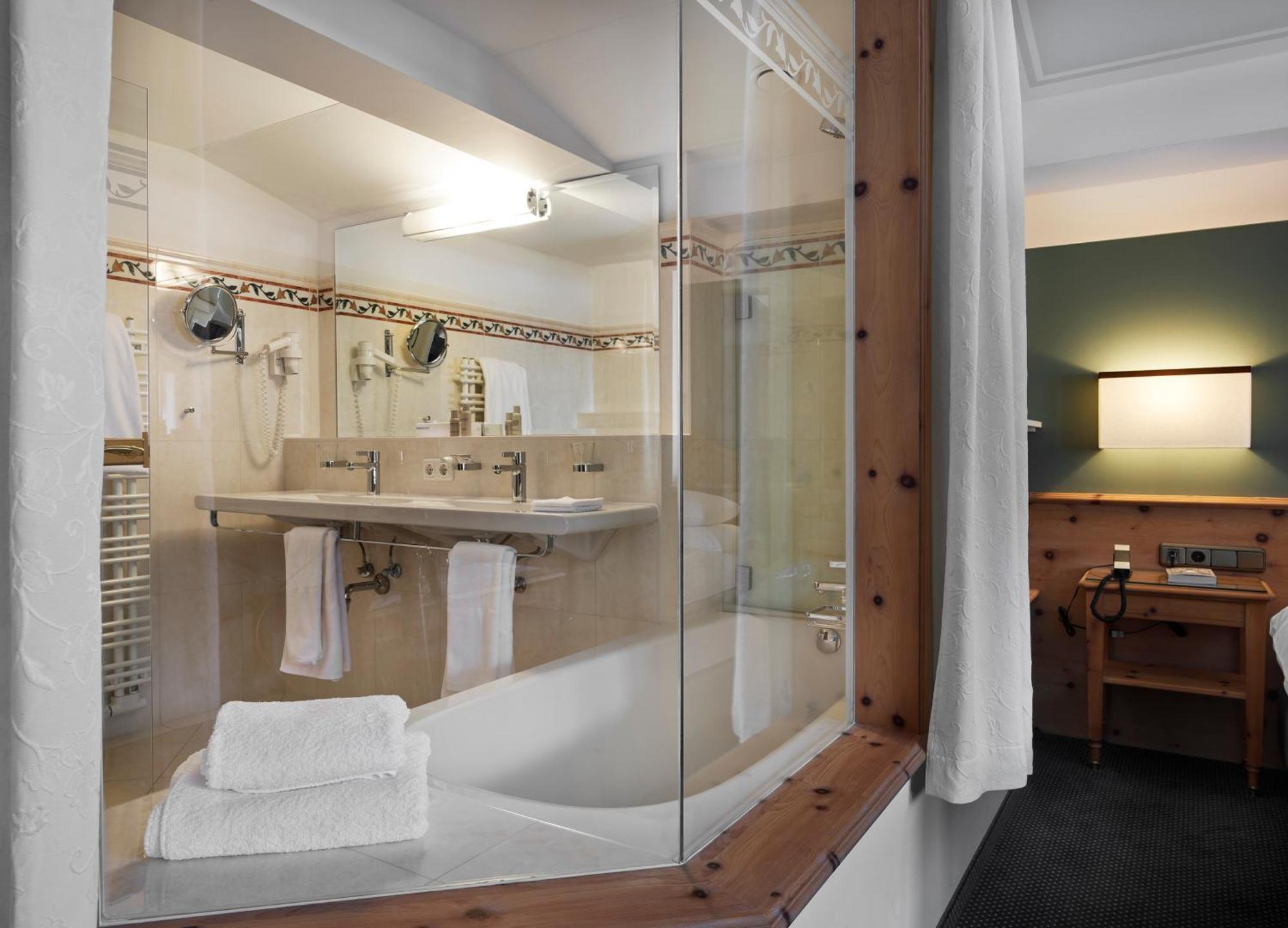 לך אם ארלברג Hotel Schwarzwand מראה חיצוני תמונה