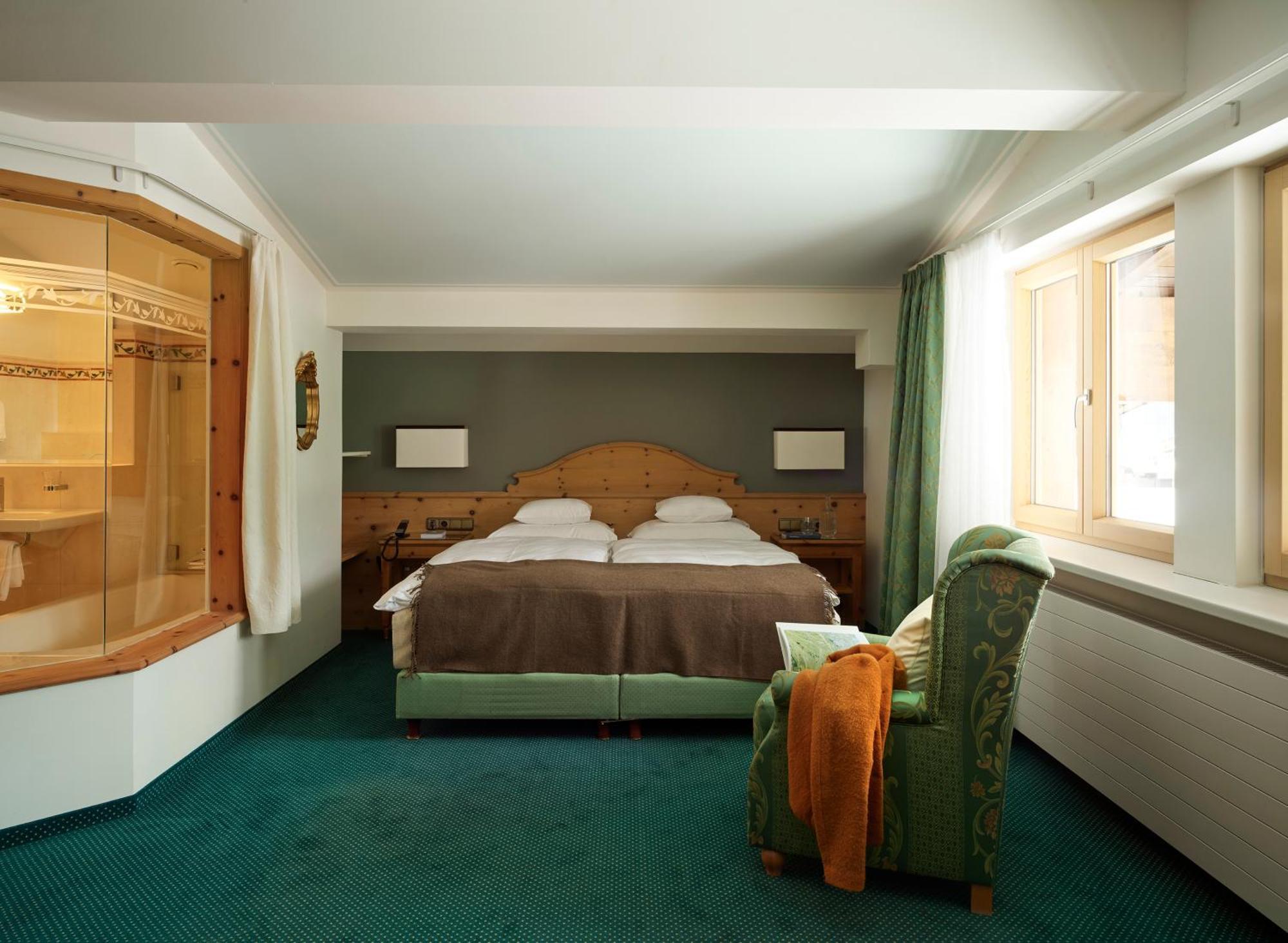 לך אם ארלברג Hotel Schwarzwand מראה חיצוני תמונה