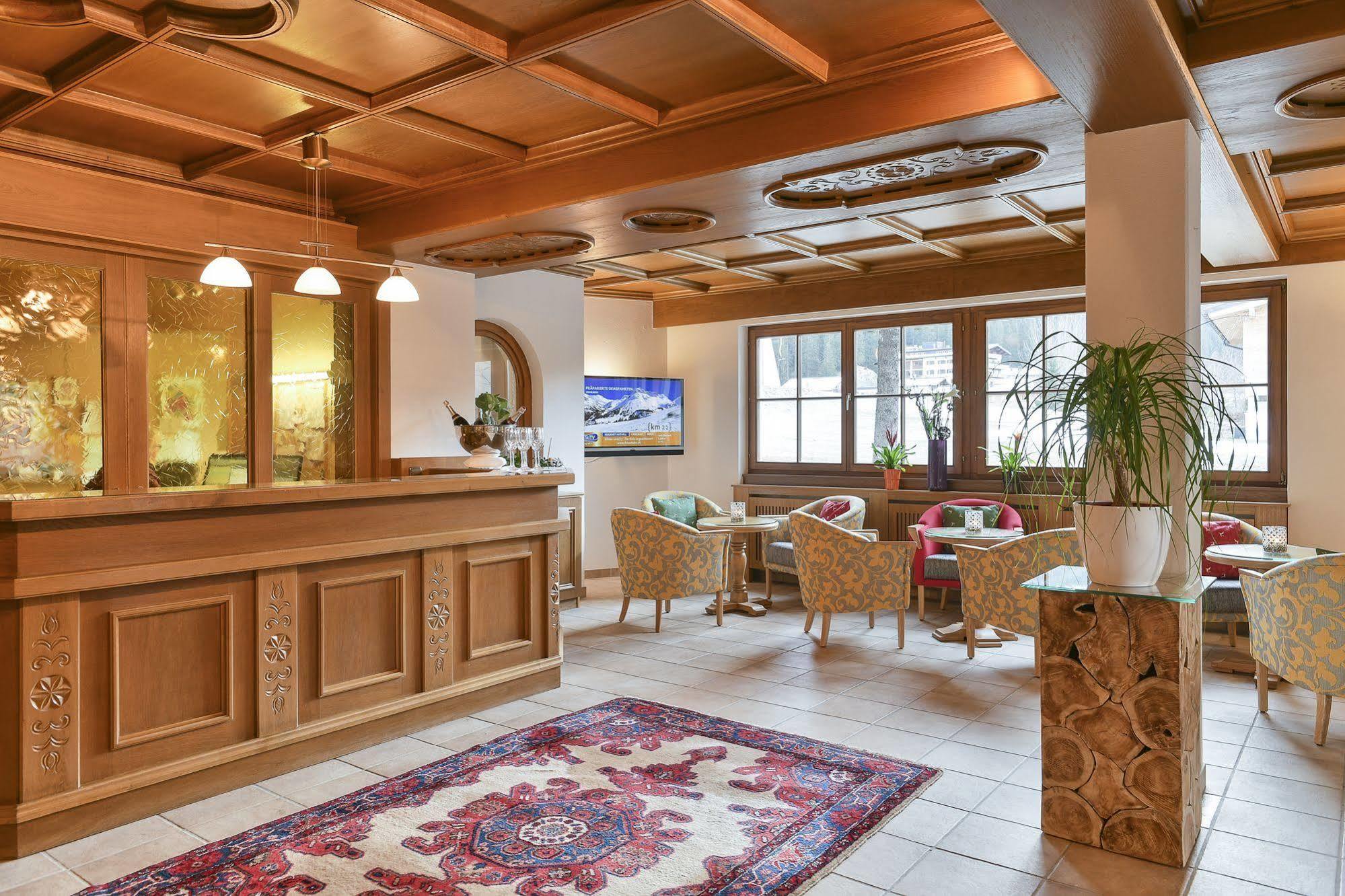 לך אם ארלברג Hotel Schwarzwand מראה חיצוני תמונה